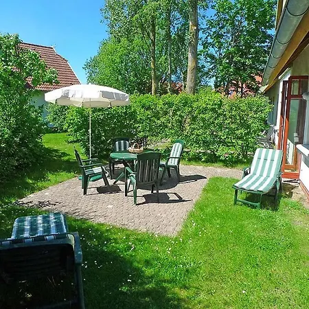 Ferienhaussiedlung Strandperlen Sanddornhof 2d * Wustrow (Fischland)