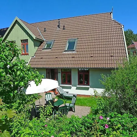 Ferienhaussiedlung Strandperlen Sanddornhof 2d * Wustrow (Fischland)
