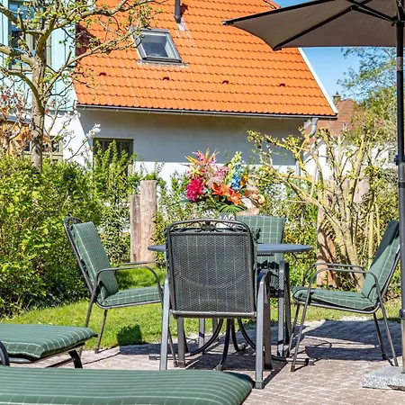 Ferienhaussiedlung Strandperlen Sanddornhof 2d * Wustrow (Fischland)