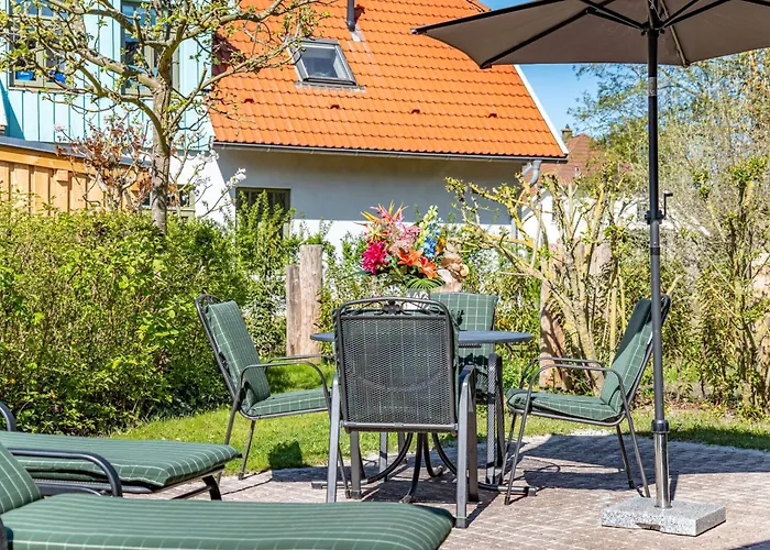 Ferienhaussiedlung Strandperlen Sanddornhof 2d * Wustrow (Fischland)